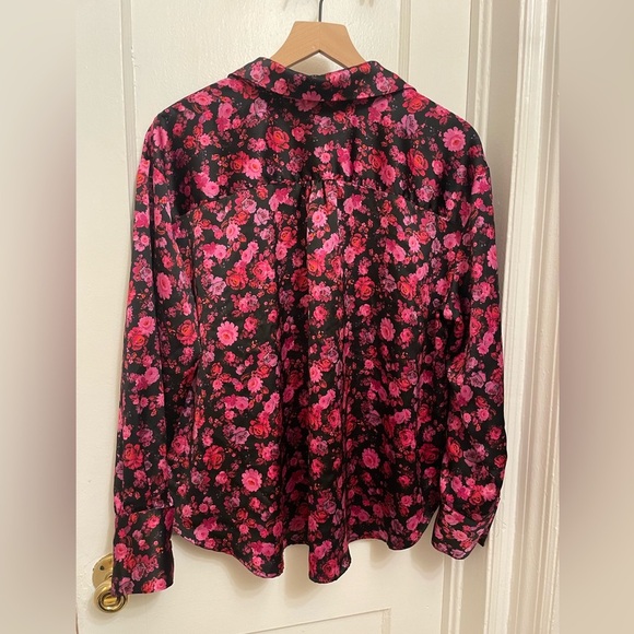 FOR LOVE AND LEMONS 
Lola Silk Like Button Down Top, Size Medium, Pink Floral - Picture 9 of 10